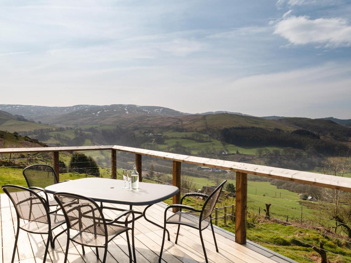 Haka Lodge Aberystwyth Buitenkant foto